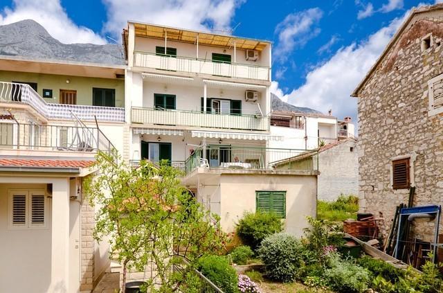 Apartman Dvor Makarska Kamer foto