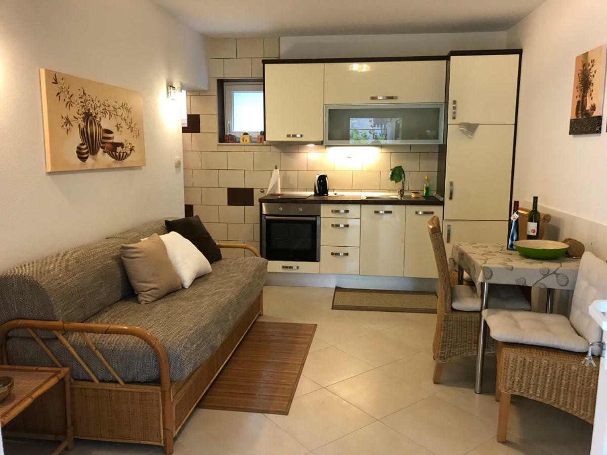 Apartman Dvor Appartement Makarska Buitenkant foto