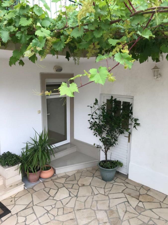 Apartman Dvor Appartement Makarska Buitenkant foto